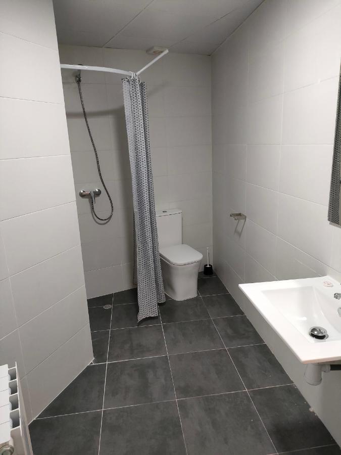 Apartamento En Bilbao Con Wifi Al Lado Del Metro Apartment Luaran gambar